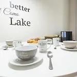 White Flat In Center By Rent Apartamento Como