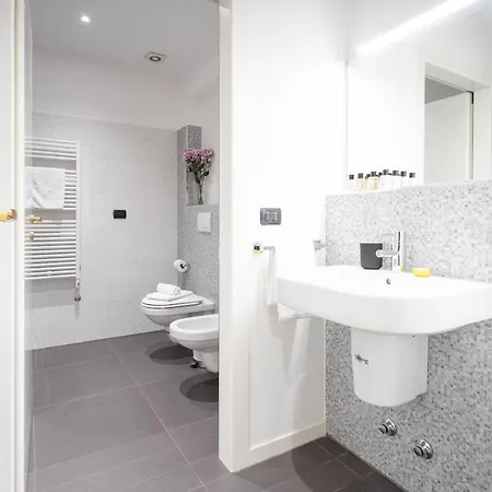 White Flat Center By Rent Apartmán
