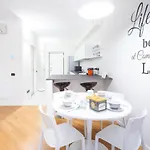 White Flat In Center By Rent Апартаменты