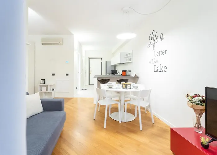 White Flat In Center By Rent